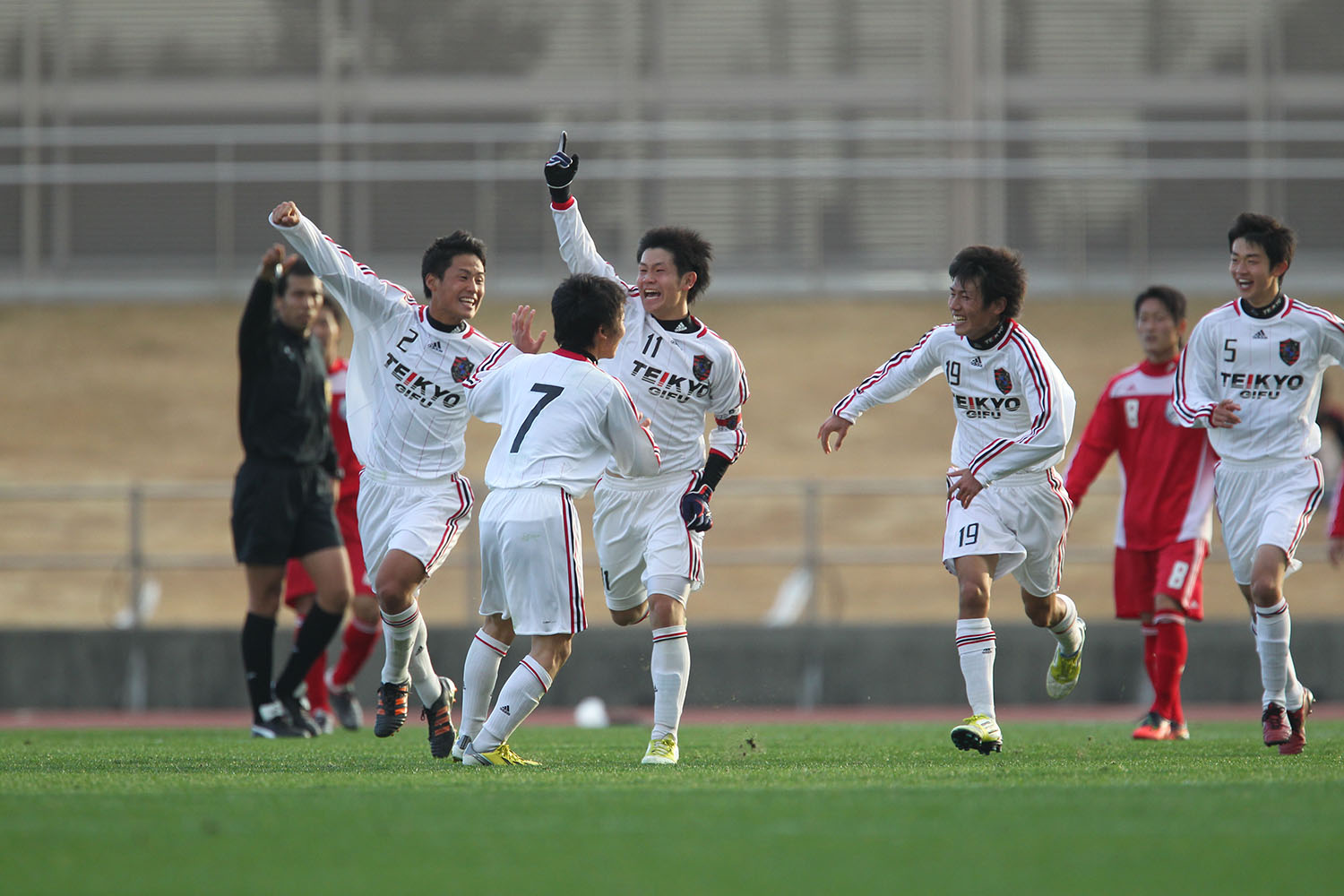 12 12 31 第91回全国高校サッカー選手権1回戦 帝京大可児 岐阜 1 0 和歌山北 和歌山 サッカーキング