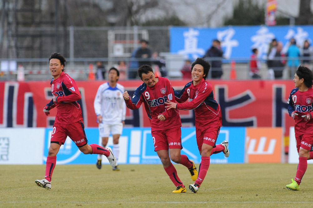 13 3 3 J2第1節 岡山 1 1 長崎 サッカーキング