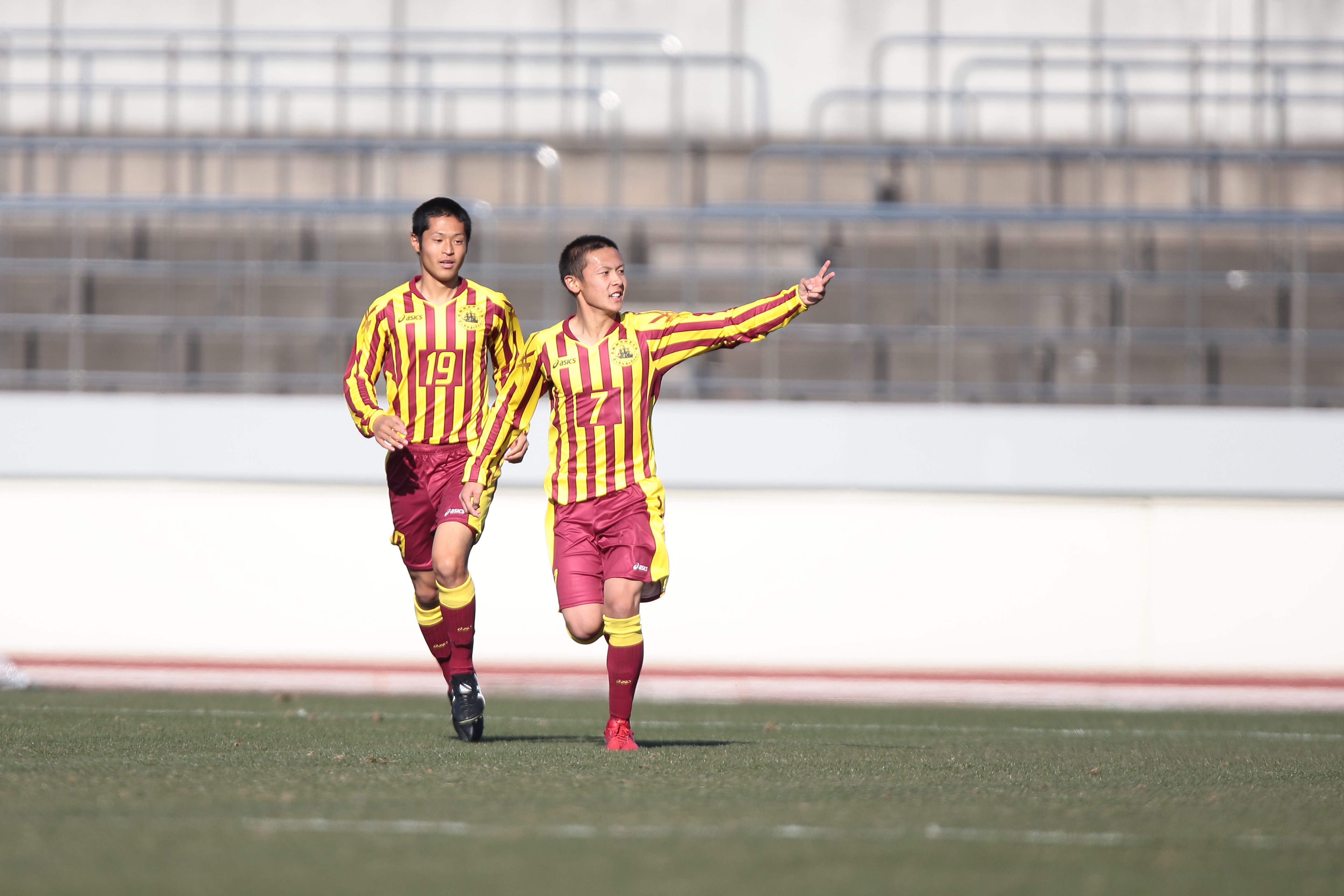 13 12 31 第92回全国高校サッカー選手権 一回戦 長崎総合科学大学附 2 3 富山第一 サッカーキング