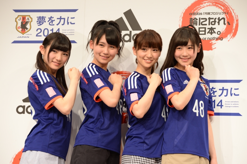 歴代の代表ユニを10着保持するakb48大島優子 初めては ツネ様 サッカーキング