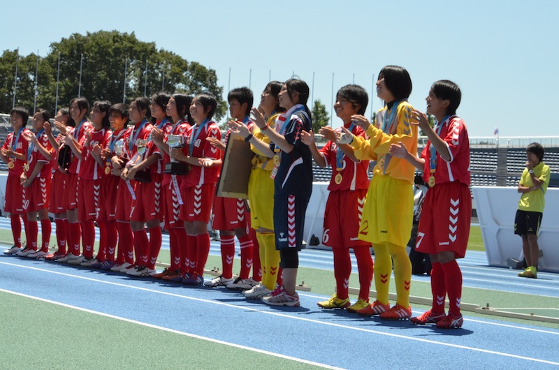 7ゴール奪取で京都精華女子に大勝 日ノ本学園がインハイ3連覇達成 サッカーキング