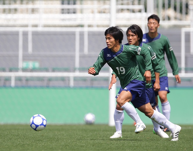 慶應大mf端山が存在感を発揮 最終メンバー入りなるか 全日本大学選抜合宿 サッカーキング