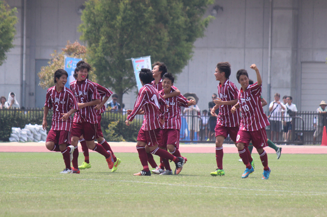 優勝候補を連続撃破の久御山 快進撃支える1年生cb小森優輝 サッカーキング