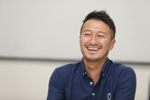 すべてのサッカーファンに笑顔を 青木速斗 Soccer Junky 株式会社1009 代表取締役 サッカーキング