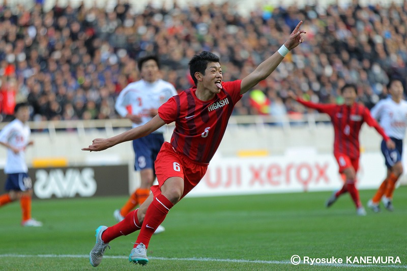 ヒガシのイニエスタ 藤川虎太朗 2秒に1回は周りを見る サッカーキング