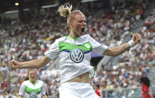 VfL Wolfsburg v Olympique Lyonnais: UEFA Women's Champions League Final