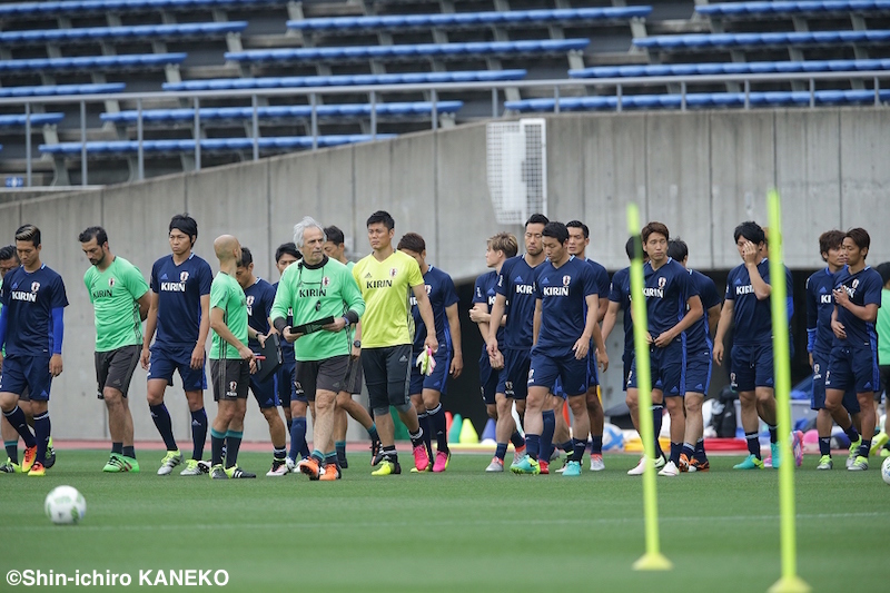 本田 香川が不在の日本 ボスニア戦での勝利のカギは センターライン サッカーキング