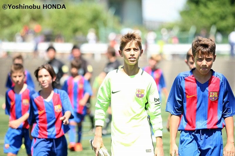 バルセロナ マンチェスター Cが1位でグループ突破 U 12ジュニアサッカーワールドチャレンジ16 サッカーキング