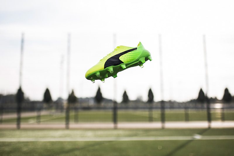 17ss_social_ts_pumafootball_q1_evospeed_04