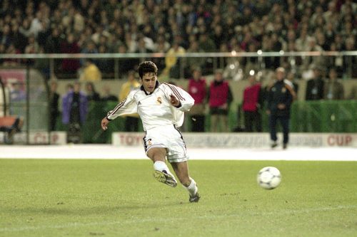 Real Madrid v Vasco da Gama - Toyota Cup