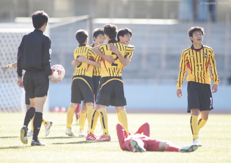 東海大仰星が前回王者を撃破 東福岡に完封勝利で初のベスト4進出 サッカーキング