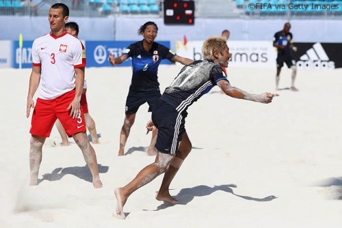 Japan v Poland - FIFA Beach Soccer World Cup Bahamas 2017