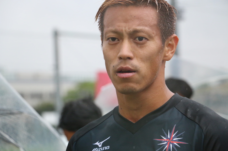 カンボジアから初来日の ソルティーロ アンコールfc が学んだもの そして本田圭佑が伝えた想いとは サッカーキング