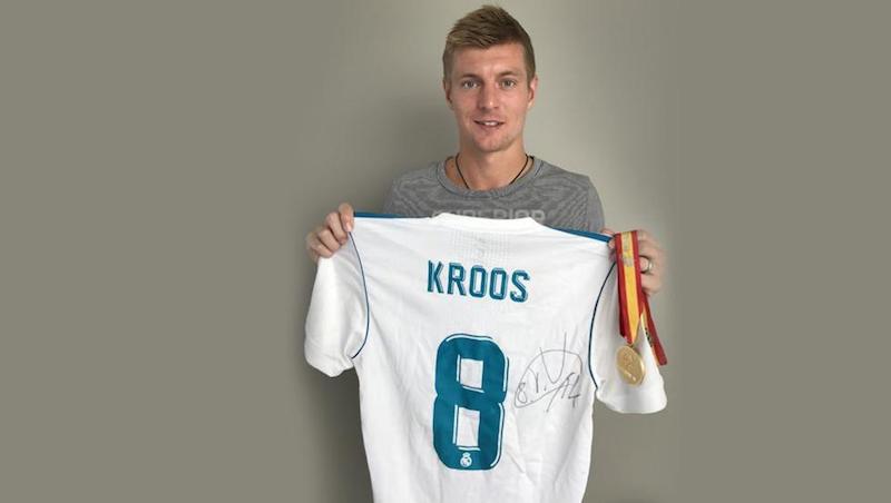 KROOS レアルマドリード 23/24 クロースユニフォーム 8番 アウトレット