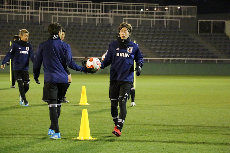 挙式準備 は 間違った情報 笑 追加招集の土居聖真 失うものはない サッカーキング