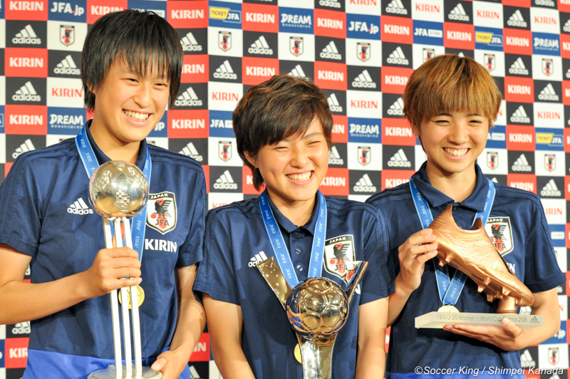 写真ギャラリー Fifa U 女子ワールドカップフランス 18 U 日本女子代表 優勝報告会見 サッカーキング