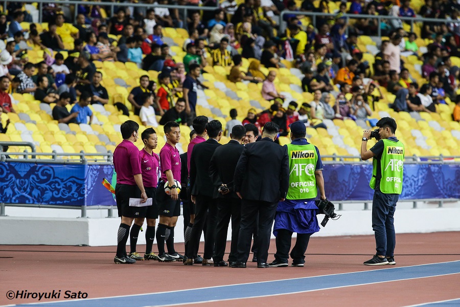 想定外の雷雨順延 世界への切符掴むため問われる日本の 対応力 Afc U 16選手権 サッカーキング