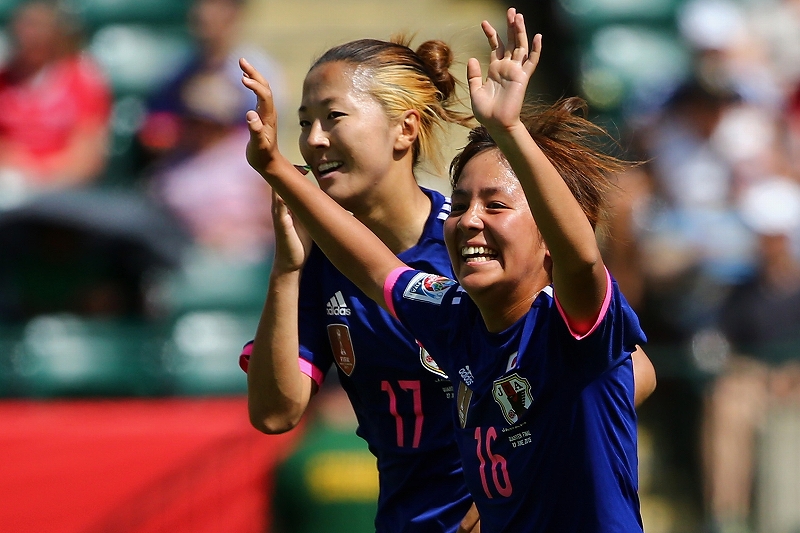 非売品 FIFA 女子ワールドカップ 2015 NHK どーもくん ピンバッジ 