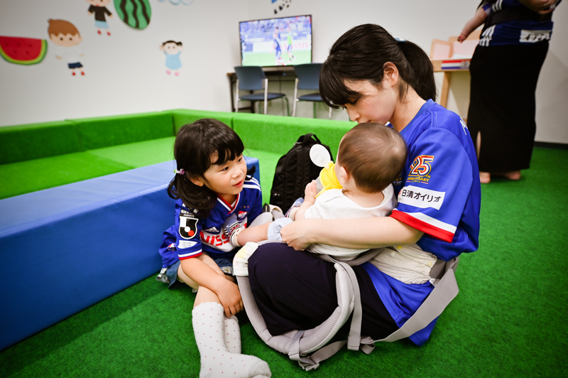 子どもとのサッカー観戦は大変 横浜f マリノス戦でガチ評価してもらった サッカーキング