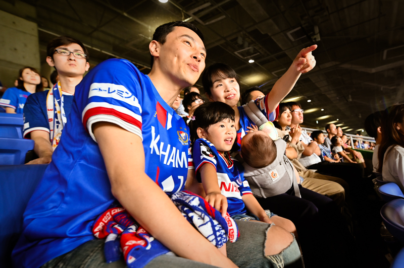 子どもとのサッカー観戦は大変 横浜f マリノス戦でガチ評価してもらった サッカーキング