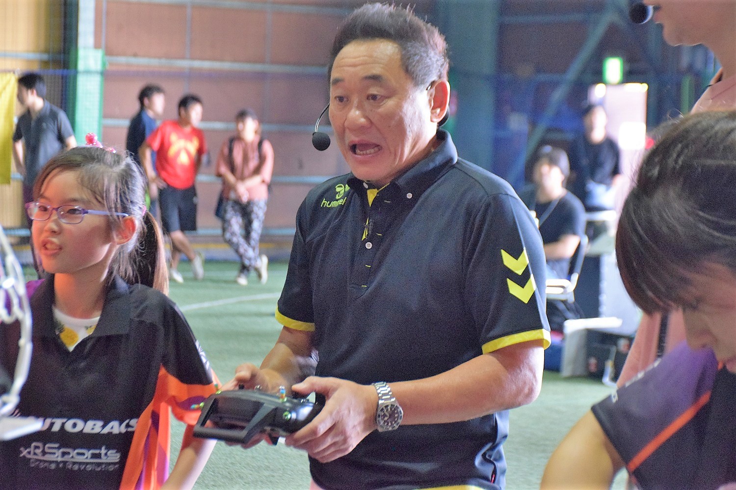 日本国内初の ドローン サッカー フットサル イベント開催 松木とjoyも驚き ワクワク サッカーキング