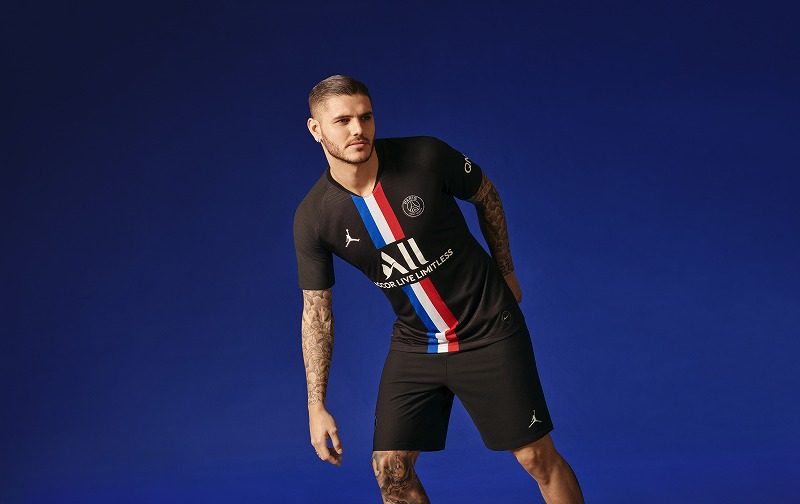 SS20_FB_PSG_ICARDI_JERSEYPORTRAIT