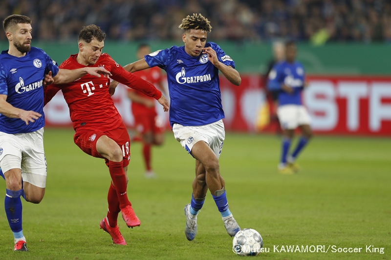 Schalke04_BayernM_200303_0007_