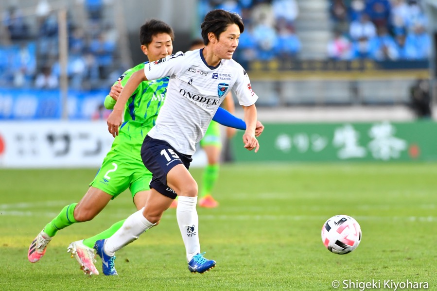 20201031 Shonan vs YokophamaFC Kiyohara4(s)