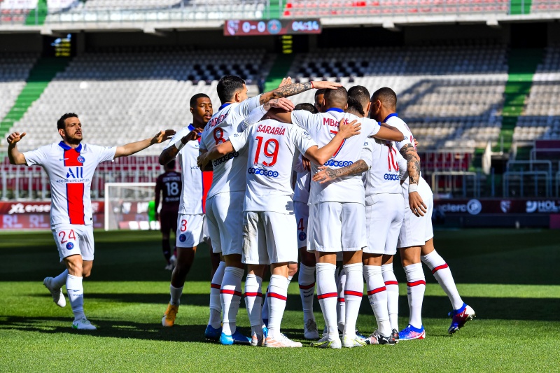 エンバペがリーグ2戦連続2ゴール Psg 9位メスを下し暫定首位に浮上 サッカーキング