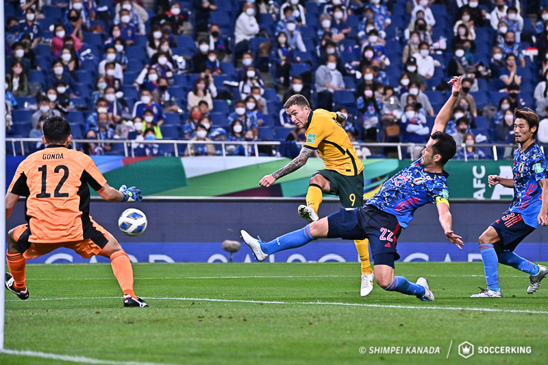 途中出場の浅野拓磨が決勝点を演出 日本 難敵 豪州を下して最終予選2勝目 サッカーキング