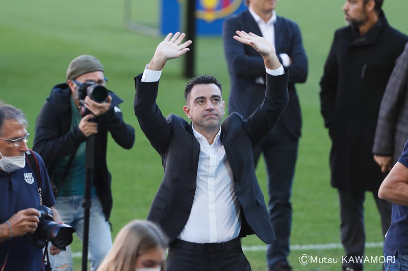 Barcelona_Xavi_211108_0398_