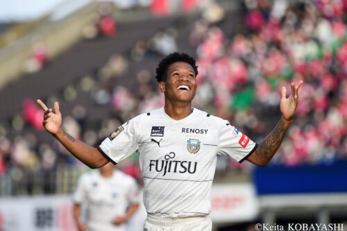 cerezo_frontale_kobayashi (11)