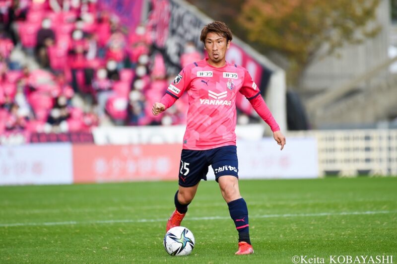 cerezo_frontale_kobayashi (5)