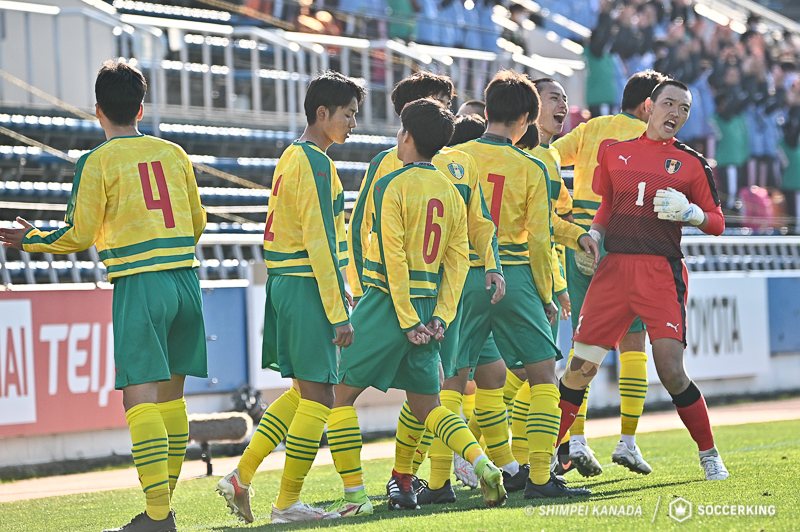 写真ギャラリー 21 12 29 第100回全国高校サッカー選手権大会 1回戦 星稜 2 4 高川学園 サッカーキング