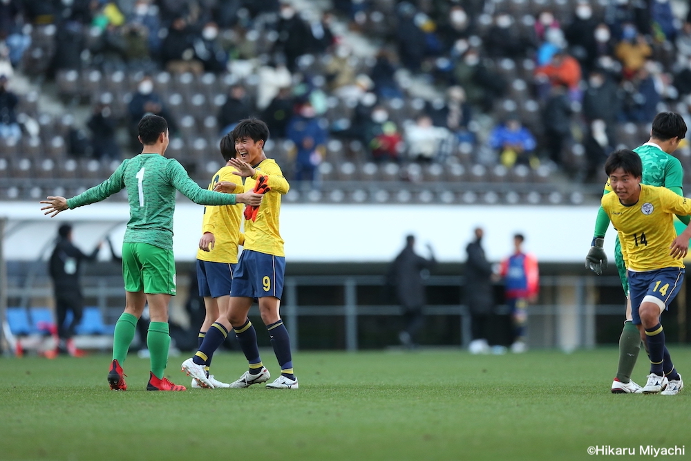 関東第一が初のベスト8進出 矢板中央に2度追いつかれるも競り勝つ サッカーキング