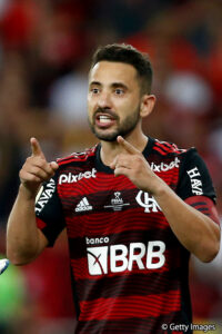 EVERTON RIBEIRO