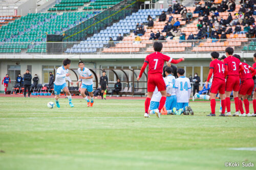 230102_高校サッカー選手権_高川学園v東山_031