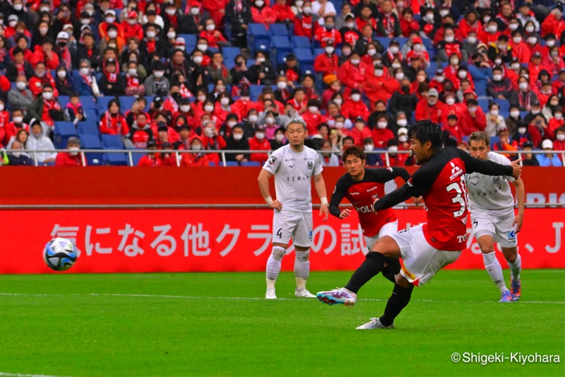 20230415 J1 Urawa vs Sapporo Kiyohara44(s)