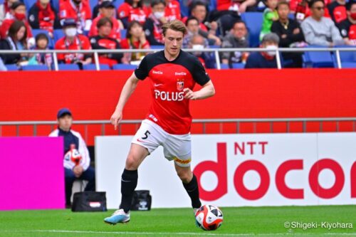 20230514 J1 Urawa vs GOsaka Kiyohara21(s)