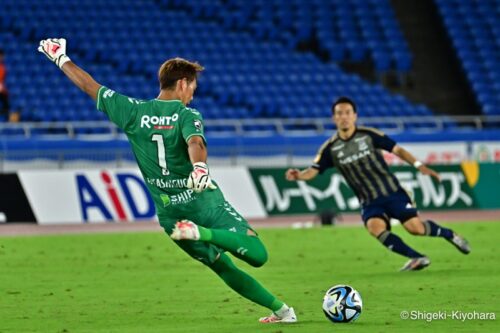 20230812 J1 YokohamaFM vs GOsaka Kiyohara56(s)