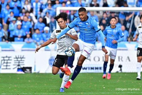 20231125 J1 YokohamaFC vs Shonan Kiyohara2(s)