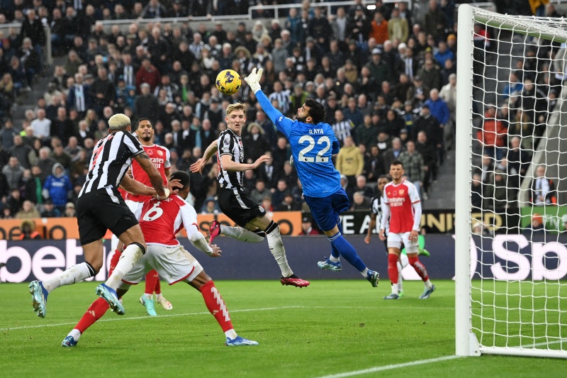 Newcastle United v Arsenal FC - Premier League