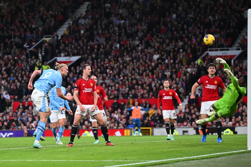 Manchester United v Manchester City - Premier League