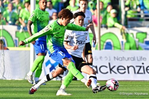 20240317 J1 Shonan vs Urawa Kiyohara42(s)