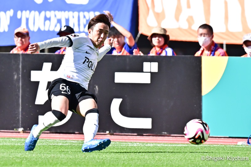 20240511 J1 Nigata vs Urawa Kiyohara47(s)