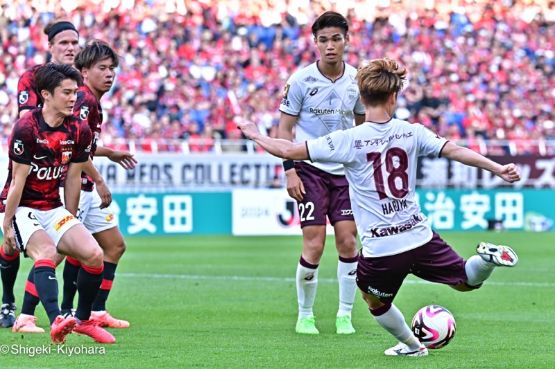 20240601 J1 Urawa vs Kobe Kiyohara37(s)