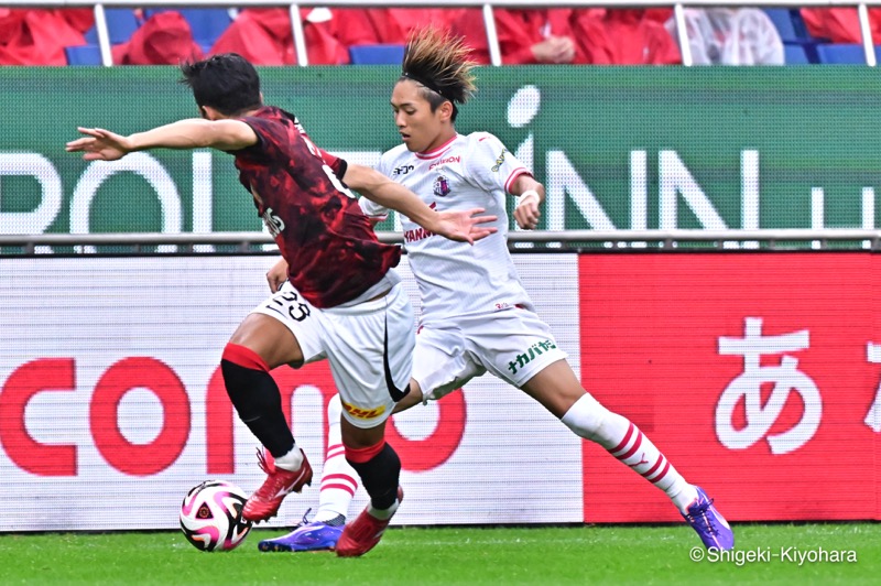 20241005 J1 Urawa vs COsaka Kiyohara10(s)