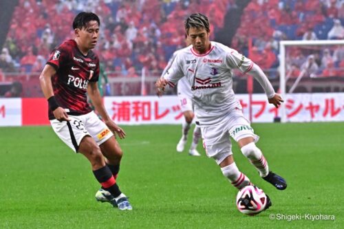 20241005 J1 Urawa vs COsaka Kiyohara29(s)