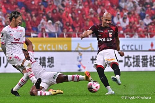 20241005 J1 Urawa vs COsaka Kiyohara46(s)