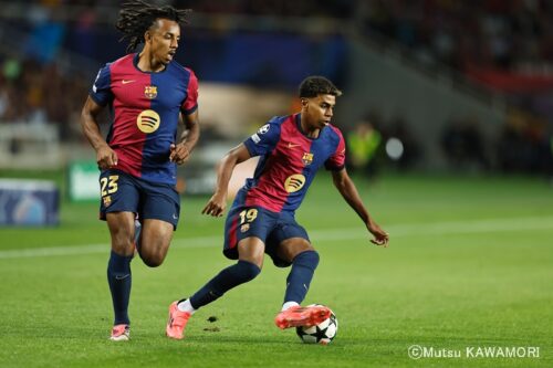 Barcelona_YoungBoys_241001_0007_